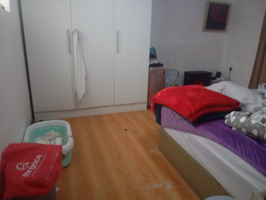  Bedroom Property for Sale in Llitha Park Western Cape